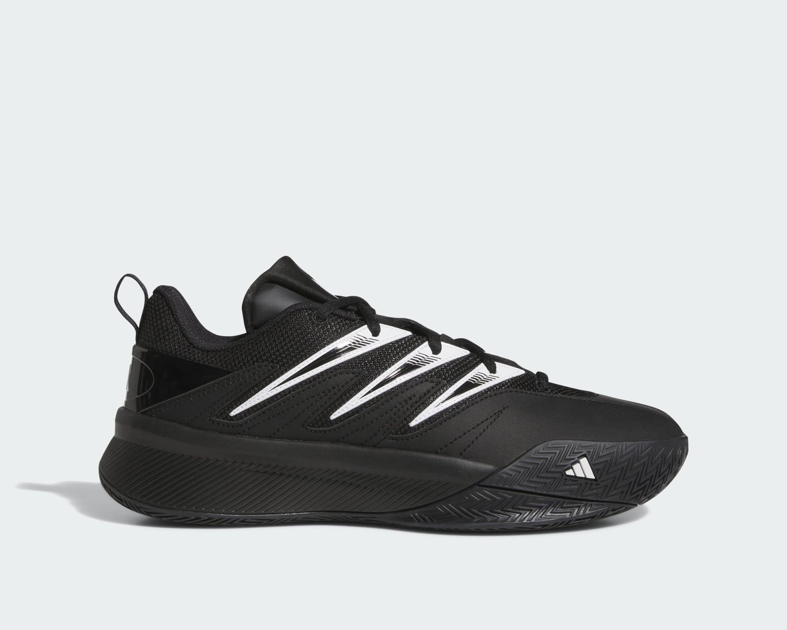 Dame_Certified_3_Low_Shoes_Black_IH8469_01_00_standard