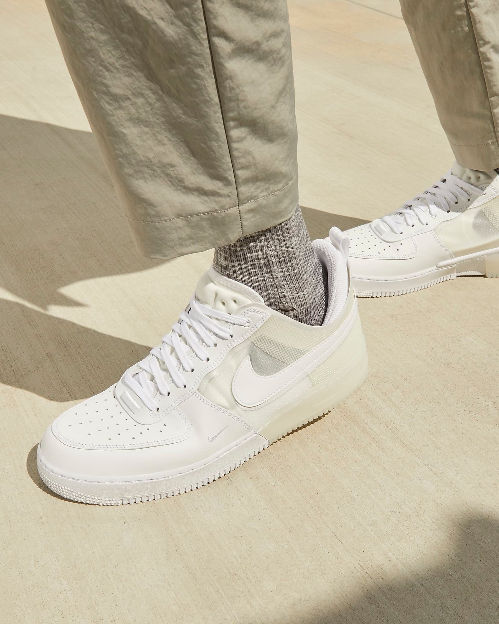 air-force-1-react-mens-shoes-WSjfs8_1