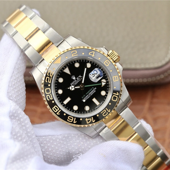 b79e4c6ce32e4094013a9aa9b7bc64e0