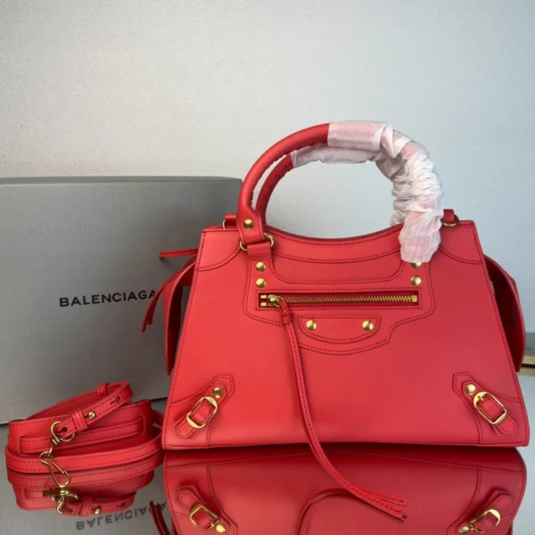 Balenciag* Neo Classic Casual Bag Size: 18cm