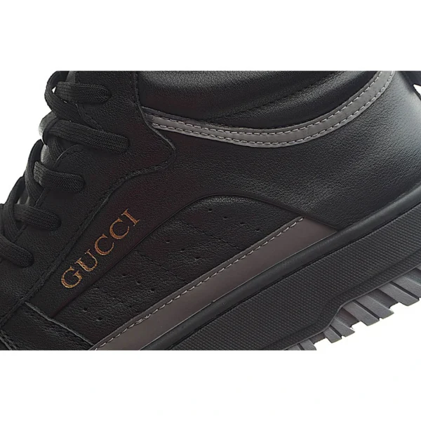 Gucci Distressed Screener sneaker