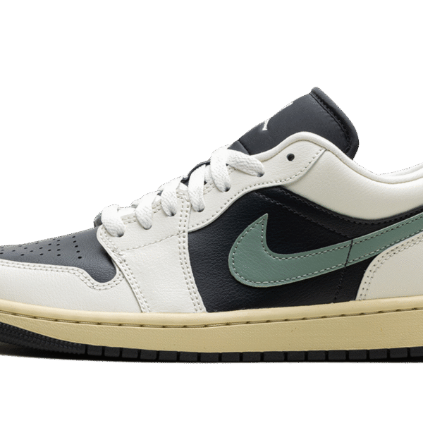 Air Jordan 1 Low WMNS "Jade Smoke"