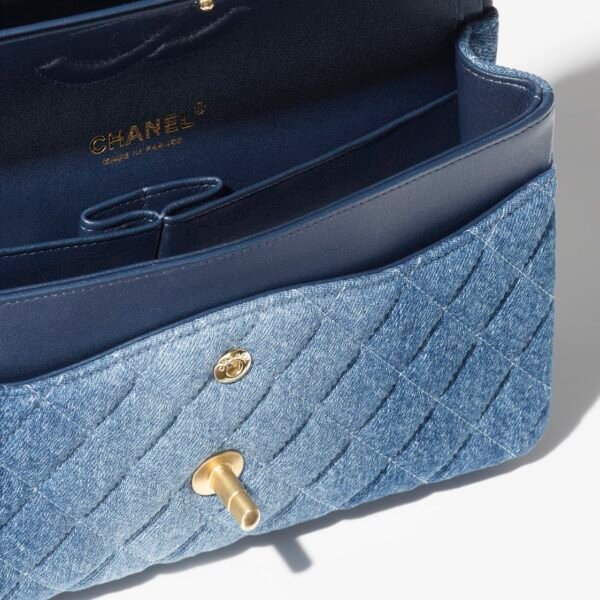 CHANEL CLASSIC 11.12 HANDBAG