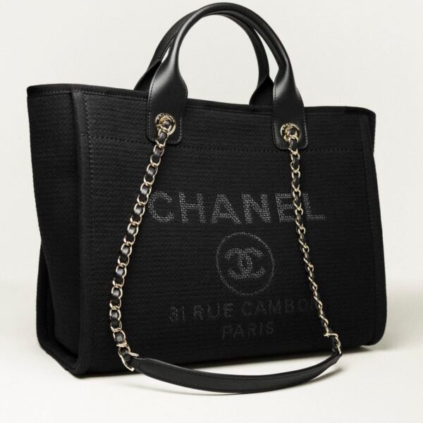 CHANEL SHOPPING BAG