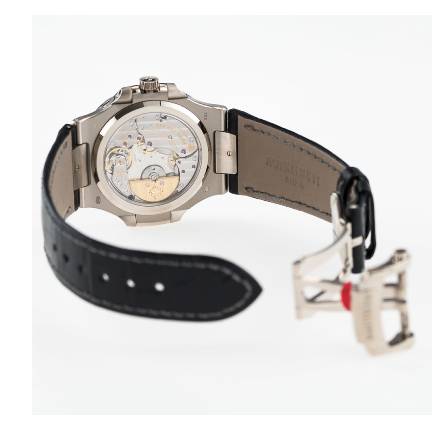 Patek-Philippe-Nautilus-Moon-Phase-Replica-1