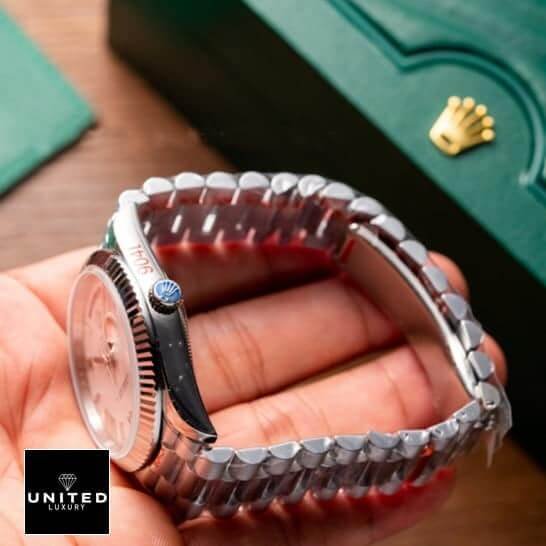 Rolex Day-Date 228239-0033 "Green Dial" Ultra Fine Replica Rolex Olive Green Replica1 Rolex 228239-0033 replica side view on the hand and rolex logo