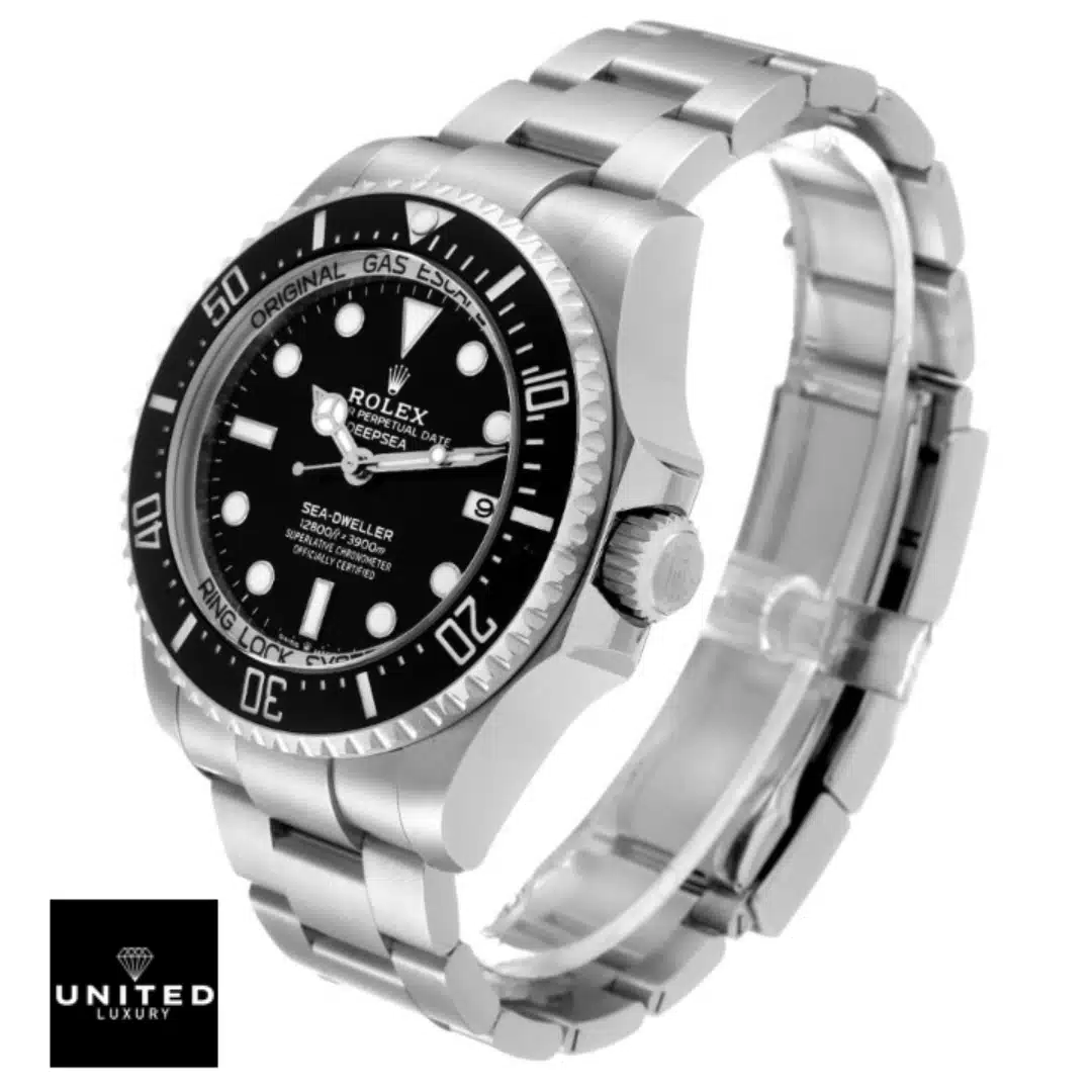 Rolex Deepsea Sea-Dweller 116660 "Black Dial" Handcrafted Clone Quality Yeni Proje 3 22 Rolex Deepsea Sea-Dweller 116660-0001 Black Bezel Replica Right Side Crown Pusher