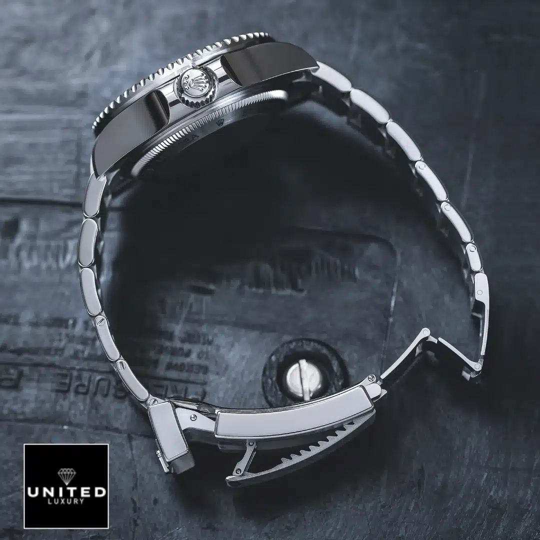 Rolex DEEPSEA Sea-Dweller 126660-0002 Ultimate Clone Quality Yeni Proje 33 Rolex Sea-Dweller 126660-0002 Oyster Replica Steel Crown Pusher