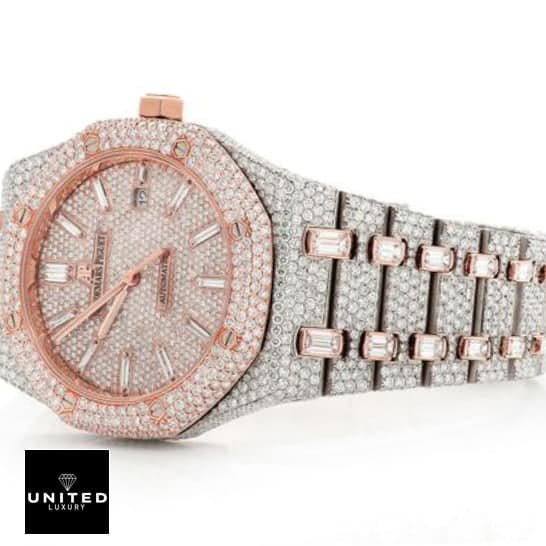 AP Royal Oak Iced Out Two-Tone 15400SR.OO.1220SR.01 Master Replica 1:1 audemars piguet selfwinding replica left Two tone Ap Diamond replica horizontal and white backgorund view