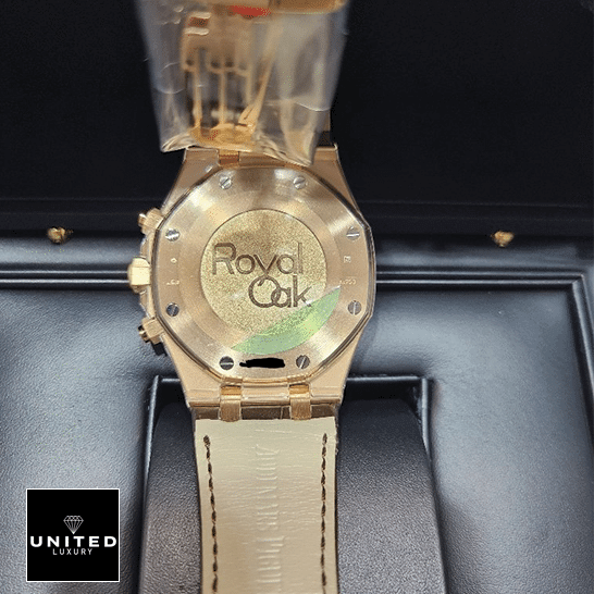 AP Royal Oak Chronograph 26331OR.OO.D821CR.01 "Rose Gold" High-End Replica 1:1 audemars piguet royal oak chocolate dial 26331OR.OO .1220OR.02 back Audemars Piguet 26331OR.OO_.1220OR.02 Royal Oak Stainless Steel Case Replica in the black box