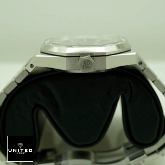 AP Royal Oak 15451ST.ZZ.1256ST.03 Diamond Re-creation Supreme Copy 1:1 audemars piguet royal oak selfwinding blue 15451ST ZZ 1256ST right Audemars Piguet Stainless Steel 15451ST_ZZ_1256ST Replica Crown / Push Button