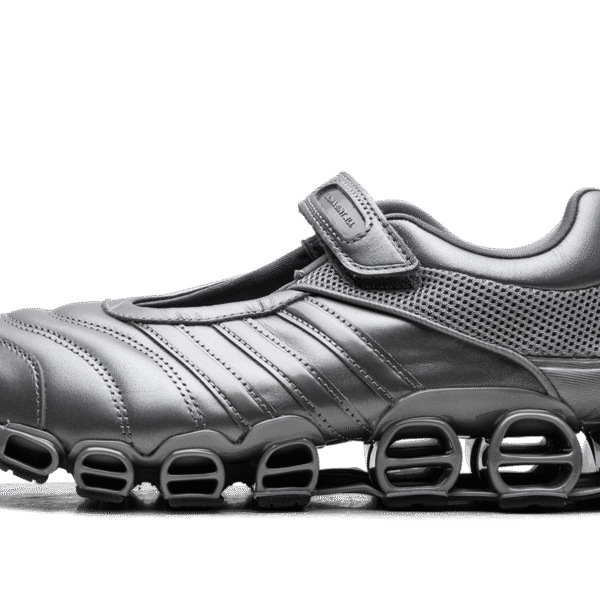 Megaride Mary-Jane WMNS "Taqwa Bint Ali Iron Metallic"