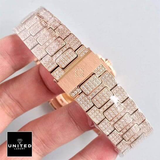 Patek Philippe Nautilus "Iced Out" 5719/10G Exceptional Replica 1:1 sad Patek Philippe Nautilus 5719/10G-010 Replica Iced Out Bracelet