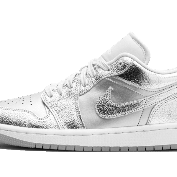 Air Jordan 1 Low SE WMNS "Metallic Silver"